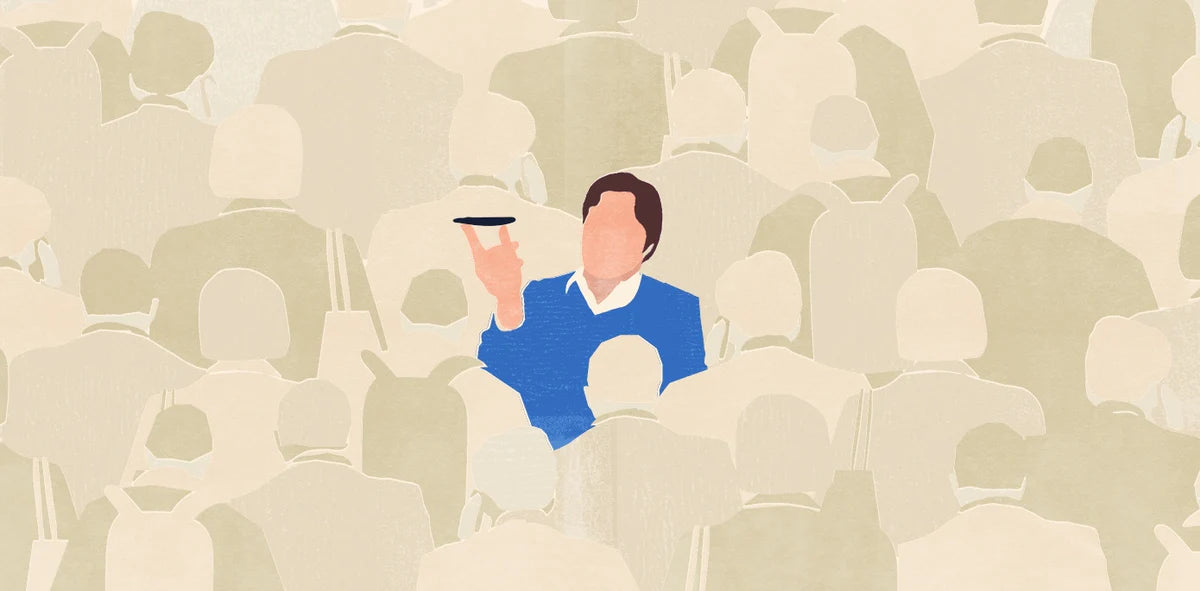 Illustration of a Petter Neby in blue standing out in a crowd of beige figures, holding up a minimalist phone – symbolizing clarity and focus in a distracted world.