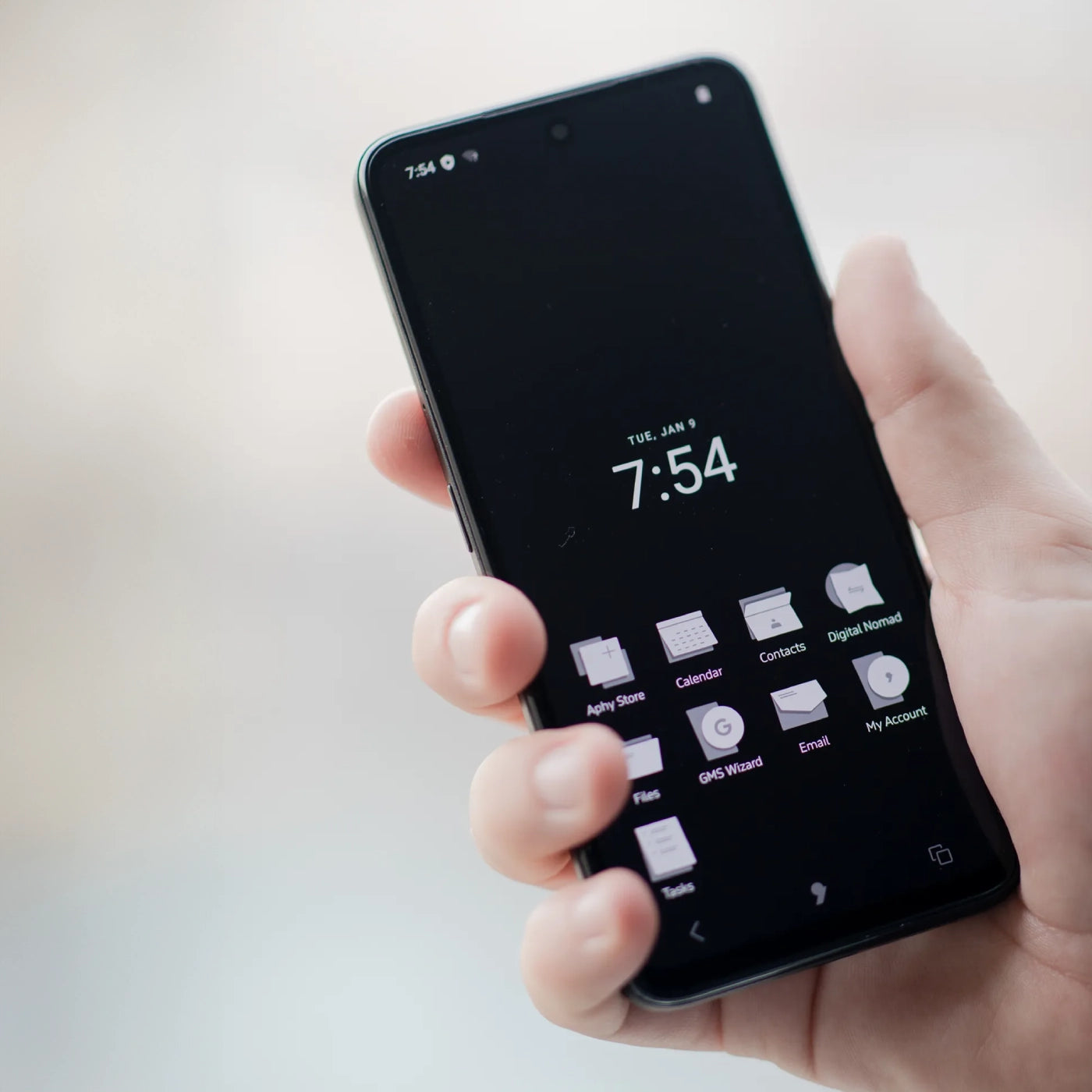 ApostrophyOS by Punkt featured in WIRED’s “Best Software” list, highlighting privacy-focused design and streamlined functionality