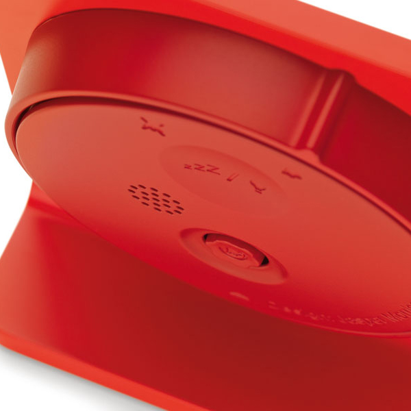 Punkt. AC01 alarm clock by Jasper Morrison reliable, elegant and analogue.